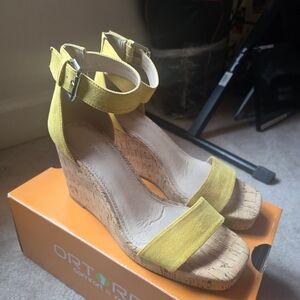 Xappeal Yellow Wedge Sandals Size 9